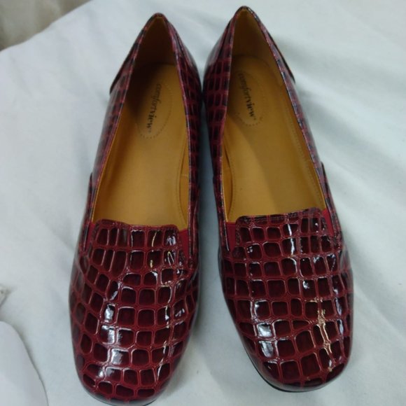 NWB Size 10.5 WW Comfort View Leisa Flat Women's Burgundy Shoes - Picture 4 of 5